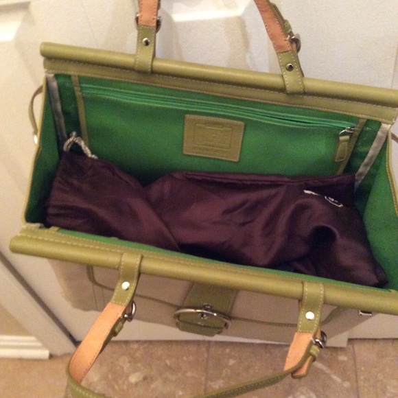 Coach handbag - Picture 3 of 4